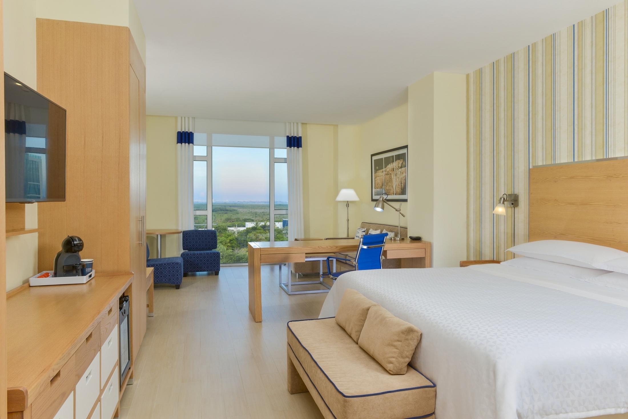 Four Points By Sheraton Cancun Centro Exteriér fotografie