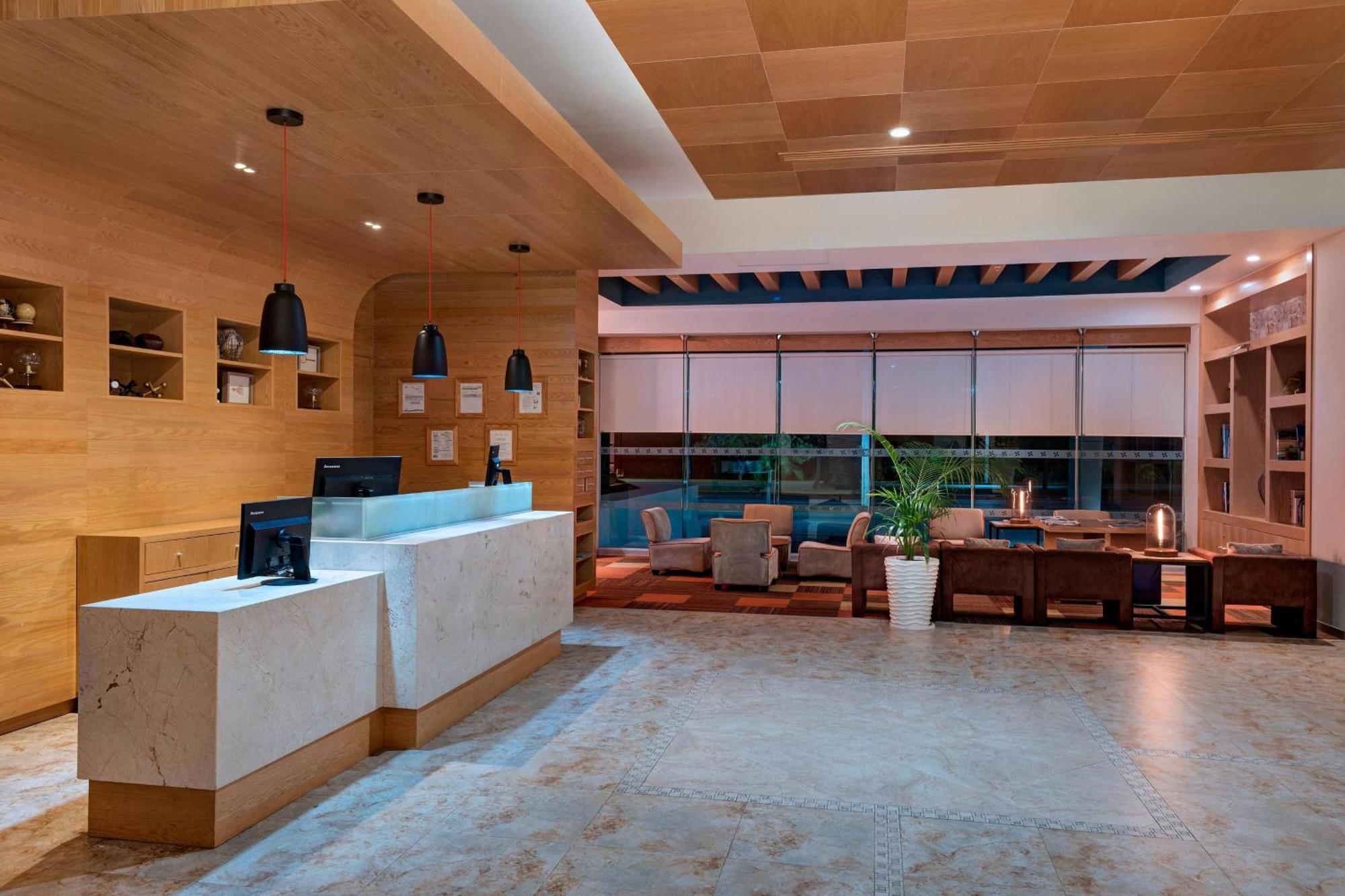 Four Points By Sheraton Cancun Centro Exteriér fotografie